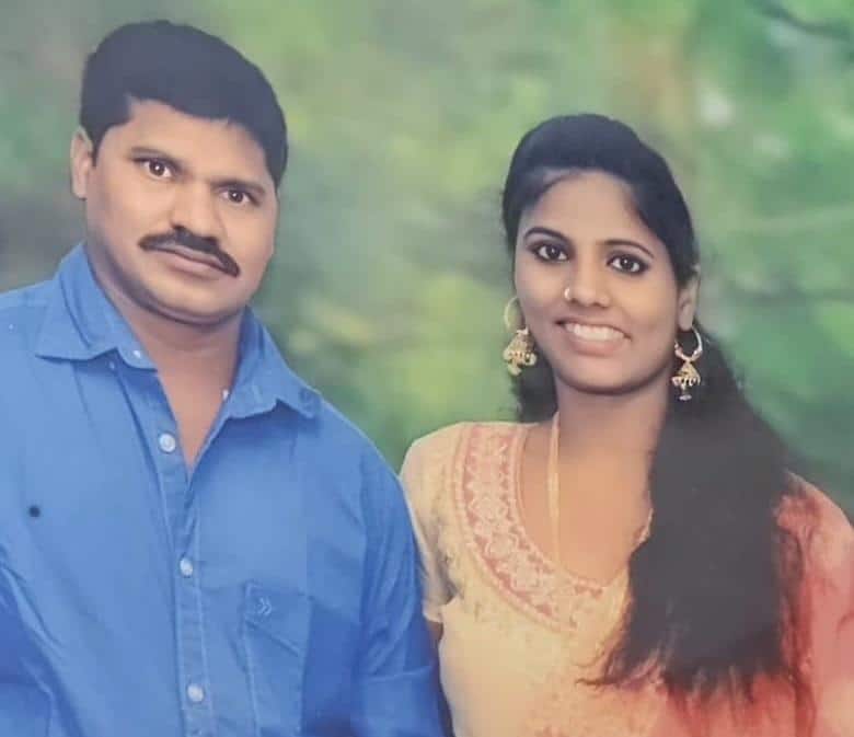 Youtuber Suicide: విశాఖకు చెందిన యూట్యూబర్ కోమలి సూసైడ్, లవర్‌తో బ్రేకప్ కారణమా!