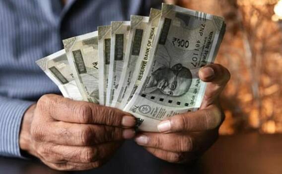 8th Pay Commission: કેંદ્રીય કર્મચારીઓની ચમકશે કિસ્મત! 3.25 ફિટમેન્ટ ફેક્ટર સાથે આ 5 માંગો પર તમામની નજર 8th Pay Commission: કેંદ્રીય કર્મચારીઓની ચમકશે કિસ્મત! 3.25 ફિટમેન્ટ ફેક્ટર સાથે આ 5 માંગો પર તમામની નજર