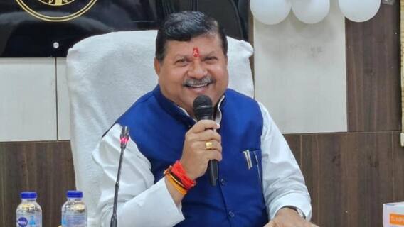UP News: 'पेट नहीं भर रहा तो याद आया PDA', CM योगी के मंत्री ने सपा पर कसा तंज UP News: 'पेट नहीं भर रहा तो याद आया PDA', CM योगी के मंत्री ने सपा पर कसा तंज