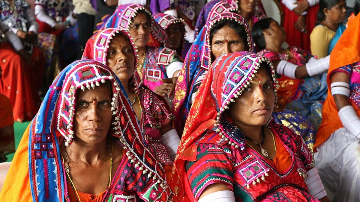 बंजारा समाजाचा ST प्रवर्गात समावेशासाठी सरकारकडून पुढचं पाऊल, उच्चस्तरीय समितीची घोषणा