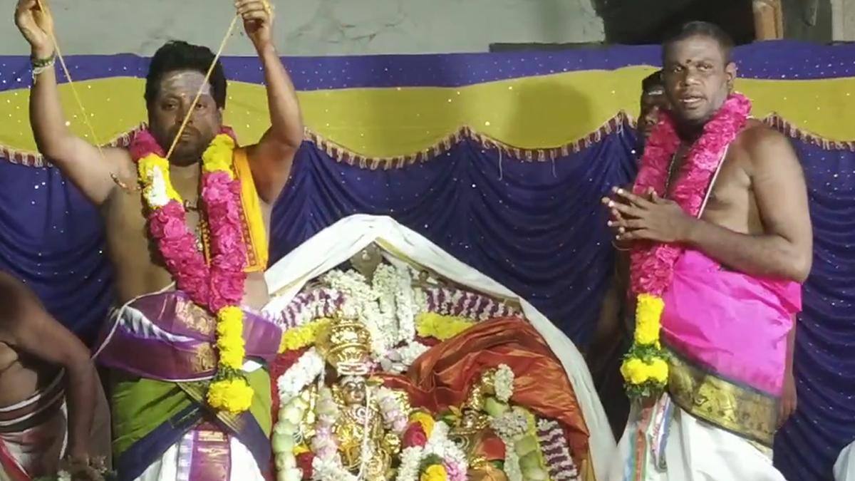 தேனி தென் காளகஸ்தி திருக்காளாத்தீஸ்வரர் கோவிலில் மாசி மக திருக்கல்யாணம்: பக்தர்களின் பரவசம்!