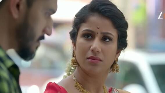 Parijatham Serial: துரத்தப்பட்ட மனைவி.. காதலியுடன் ரூம் உள்ளே சென்ற கணவன் - பாரிஜாதத்தில் இன்று Parijatham Serial: துரத்தப்பட்ட மனைவி.. காதலியுடன் ரூம் உள்ளே சென்ற கணவன் - பாரிஜாதத்தில் இன்று
