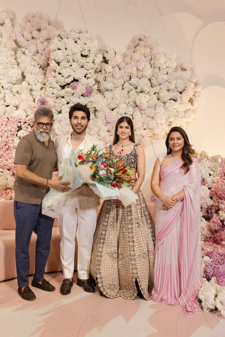 అల్లు అర్జున్ కు ఉత్తమ నటుడిగా నేషనల్ అవార్డు రావడంతో పాటు ఆయనకు పాన్ ఇండియా స్టార్ డమ్ తీసుకు వచ్చిన సినిమా 'పుష్ప'. ఆ సినిమా దర్శకుడు సుకుమార్, ఆయన భార్య తబిత.