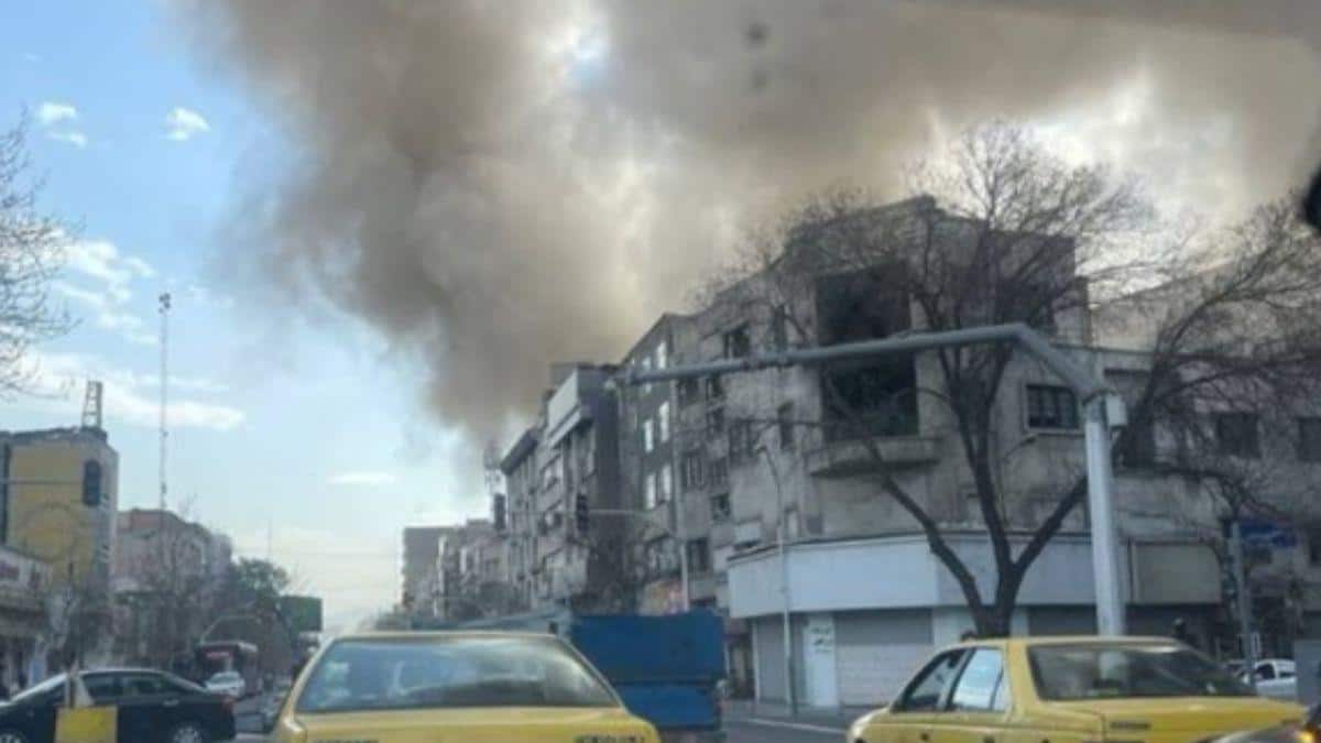 'DEPART NOW': US Urges Americans To Leave UAE, Saudi Arabia Among 12 Gulf Nations As War Widens