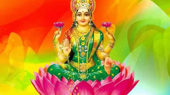 জ্যোতিষীদের মতে, মার্চ মাসে গ্রহগুলির এমন শুভ সংমিশ্রণ তৈরি হচ্ছে। মঙ্গল এবং চন্দ্র মহালক্ষ্মী রাজযোগ তৈরি করবে, যার কারণে ৪টি রাশি হঠাৎ করেই সম্পদ, পদোন্নতি এবং আর্থিক শক্তি পাবে।