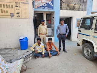 ગુજરાતમાં નશાના સોદાગરો પર ત્રાટકી પોલીસ: મહેસાણા અમદાવાદ હાઈવે પર ANTF નો સપાટો, લાખોનું MD ડ્રગ્સ ઝડપાયું