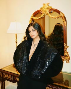 एक्टिंग से दूर रहकर भी करोड़ों कमाती है अनिल कपूर की छोटी बेटी, जानें कहां से कमाई करती हैं रिया कपूर