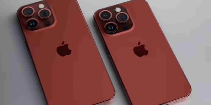 यह स्मार्टफोन 512GB तक स्टोरेज सपोर्ट के साथ आता है और इसमें क्रैश डिटेक्शन तथा सैटेलाइट कनेक्टिविटी जैसे एडवांस फीचर्स भी शामिल हैं. लॉन्च के समय यह फोन iOS 17 के साथ आया था जिसे बाद में iOS 26 तक अपग्रेड किया जा सकता है.