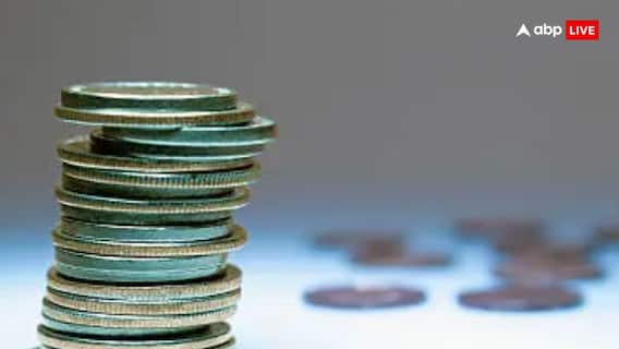 Dollar vs Rupee: रूस से तेल खरीदने की छूट पर उछला रुपया, करेंसी की रिंग में अमेरिकी डॉलर को छकाया Dollar vs Rupee: रूस से तेल खरीदने की छूट पर उछला रुपया, करेंसी की रिंग में अमेरिकी डॉलर को छकाया
