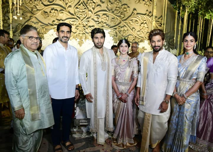 కొత్త జంట అల్లు శిరీష్, నయనికా రెడ్డిని నారా రోహిత్ ఆశీర్వదించారు.