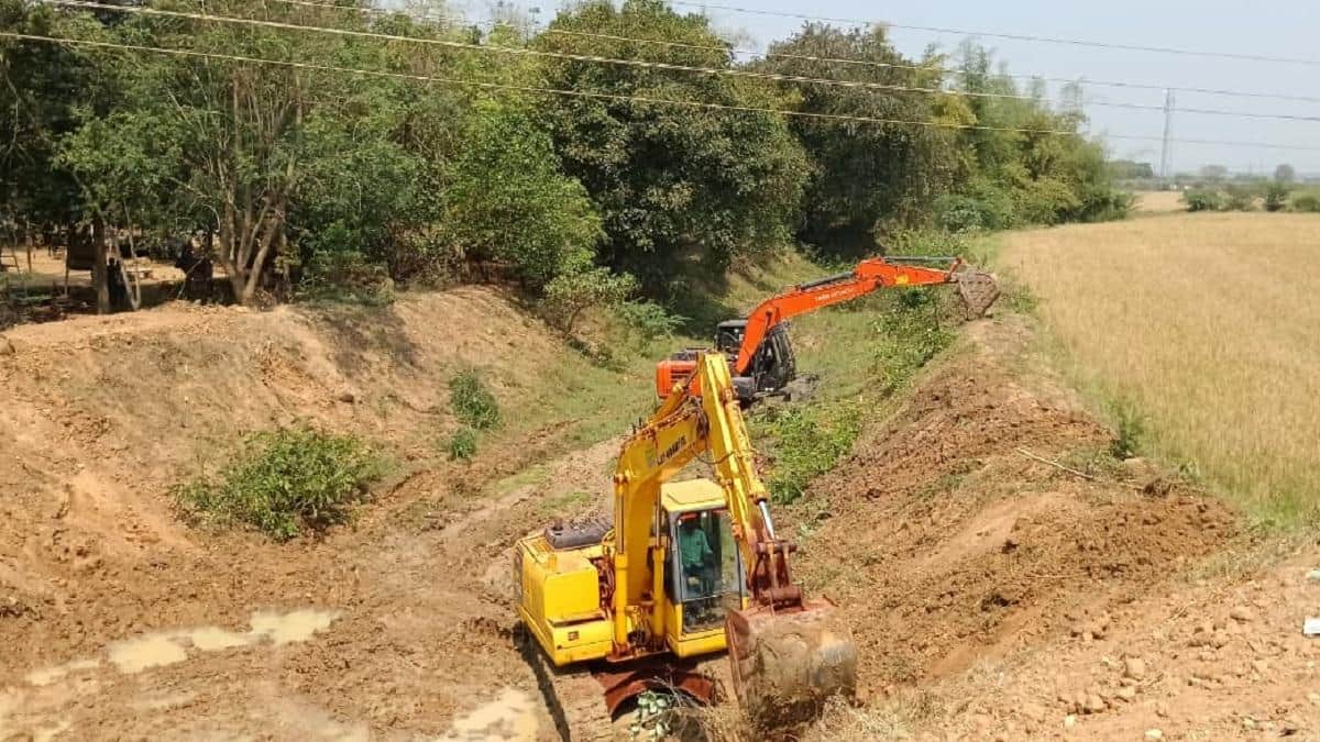 ரூ.26 கோடி மதிப்பீட்டில் தூர்வாரும் பணி! தஞ்சை விவசாயிகள் மகிழ்ச்சி, இன்னும் என்ன எதிர்பார்க்கிறார்கள்?