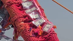 Bavdhan Bagad Yatra 2026 : साताऱ्याच्या बावधन बगाड यात्रेला आंतरराष्ट्रीय रंग; बगाडावर अमेरिकन डॉलर्सची माळ