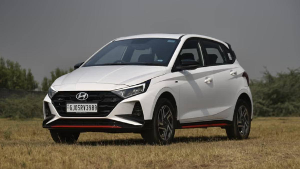 Hyundai Offers: பட்ஜெட் கார்களுக்கு பலே ஆஃபர்.. ஹுண்டாயின் எந்த காருக்கு எவ்வளவு தள்ளுபடி?
