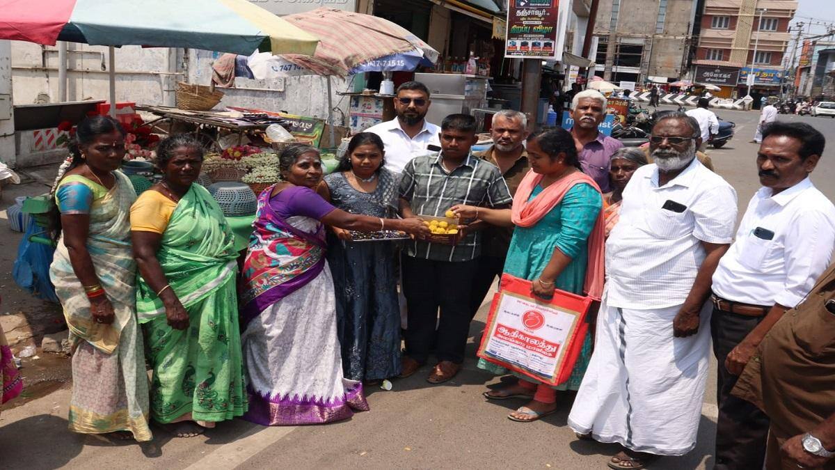 தஞ்சாவூரில் நடந்த மகளிர் தினவிழாவில் பெண்கள் உண்மையான சமூக விடுதலை பெற உறுதிமொழியேற்பு