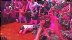 Girish Mahajan: मंत्री गिरीश महाजन नाशिकच्या रहाडीत 'सूर' मारतात तेव्हा...; पाहा PHOTOS