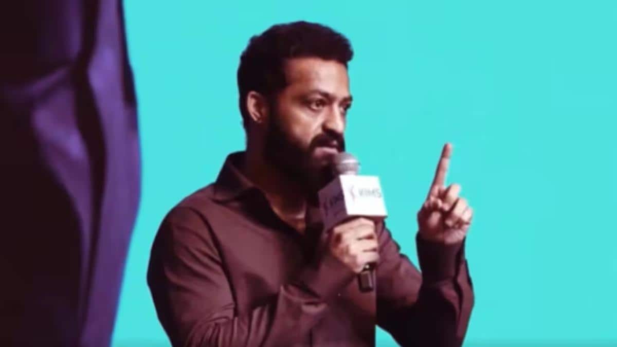 Quite.. Quite..Quite ஒரே ஒரு சவுண்ட்.. கப்சிப் ஆன ரசிகர்கள்.. கர்ஜித்த ஜூனியர் என்டிஆர் - அமைதியான அரங்கம்