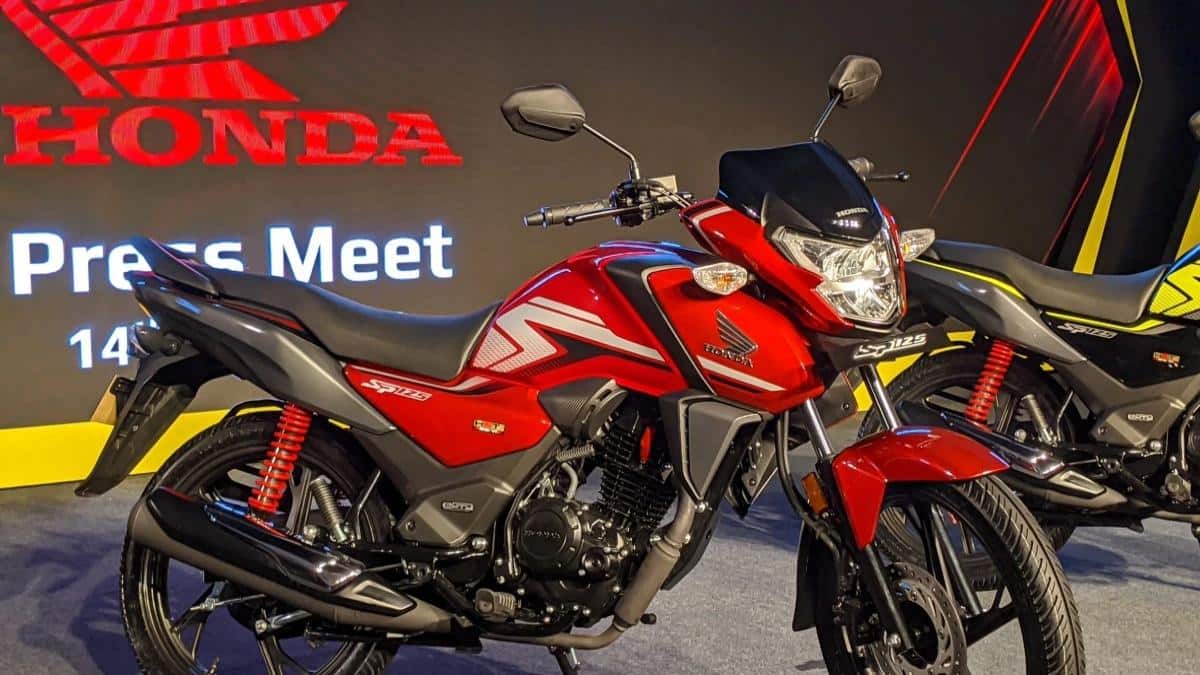 Honda SP 125: ஸ்பீட் அள்ளுது.. பட்ஜெட் விலையில் கெத்தா ஒரு ரைட் - Honda SP 125 விலை எவ்ளோ?