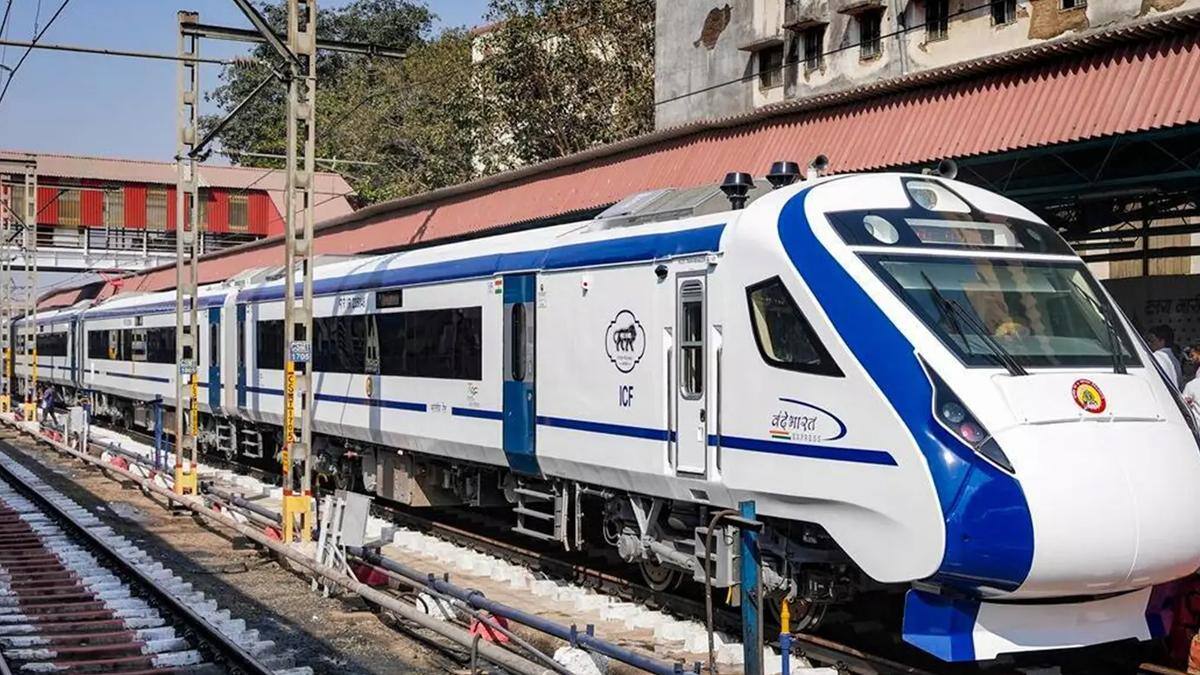 கோவை-பெங்களூரு வந்தே பாரத் ரயில் பயண நேர மாற்றம்! ஓசூர் பயணிகளுக்கு முக்கிய அறிவிப்பு!