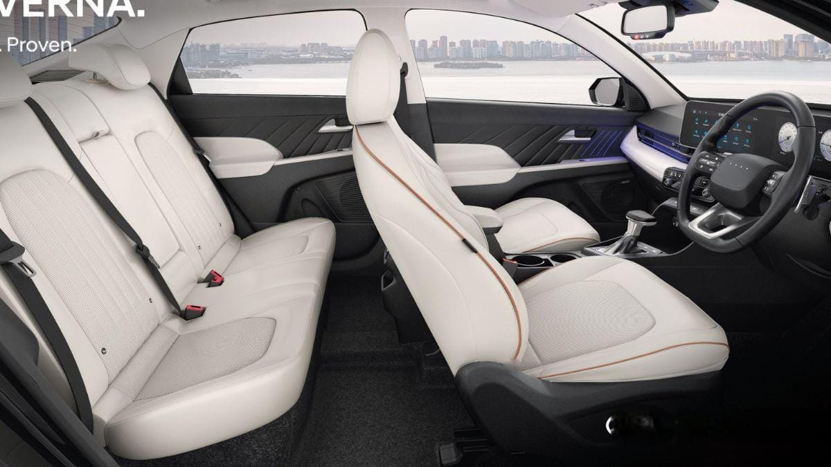 Hyundai Verna: டிசைன், டெக், சேஃப்டி என 25 அப்டேட்கள் - புது வெர்னா எப்படி இருக்கு? விலையில் என்ன மாற்றம்?