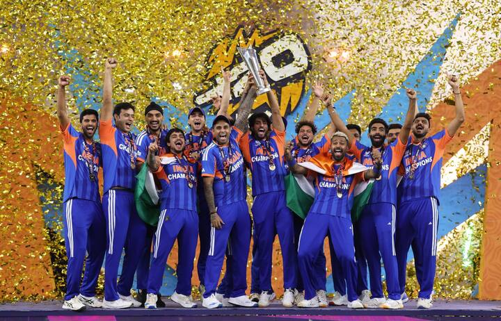 Ind vs NZ Final T20 World Cup 2026: आयसीसी टी-20 विश्वचषक 2026 च्या (T20 World Cup 2026) अंतिम सामना भारत आणि न्यूझीलंड (Ind vs NZ Final) यांच्यात खेळवण्यात आला. या सामन्यात भारताने तब्बल 96 धावांनी विजय मिळवला. भारताने सलग दुसऱ्यांदा टी-20 विश्वचषकावर आपलं नाव कोरलं.