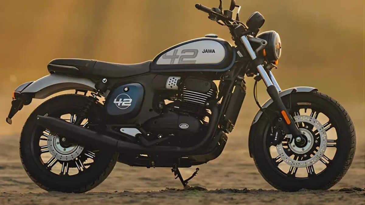 Royal Enfield Meteor 350: தம்பி நீ கிளம்பு..! மீடியர் 350-க்கு பட்ஜெட் இல்லையா - சேம் சேம் ஆக கிடைக்கும் 5 பைக் மாடல்கள்