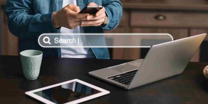 दिलचस्प बात यह है कि कंपनी की स्थापना 4 सितंबर को हुई थी लेकिन गूगल हर साल 27 सितंबर को अपनी वर्षगांठ मनाता है. इस दिन कंपनी अपनी उपलब्धियों और इंटरनेट की दुनिया में अपने योगदान को याद करती है. एक छोटी सी स्पेलिंग गलती से शुरू हुआ यह नाम आज टेक्नोलॉजी की दुनिया की सबसे बड़ी पहचान बन चुका है.