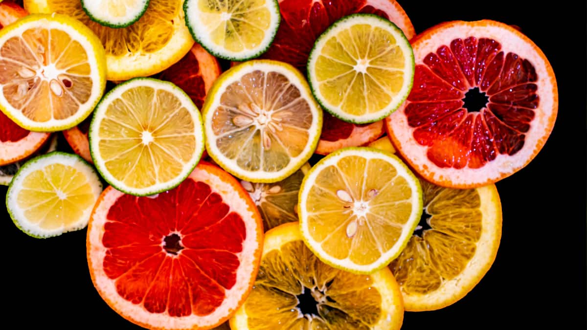 7 Summer Foods That Naturally Boost Immunity (Image Source: Canva)