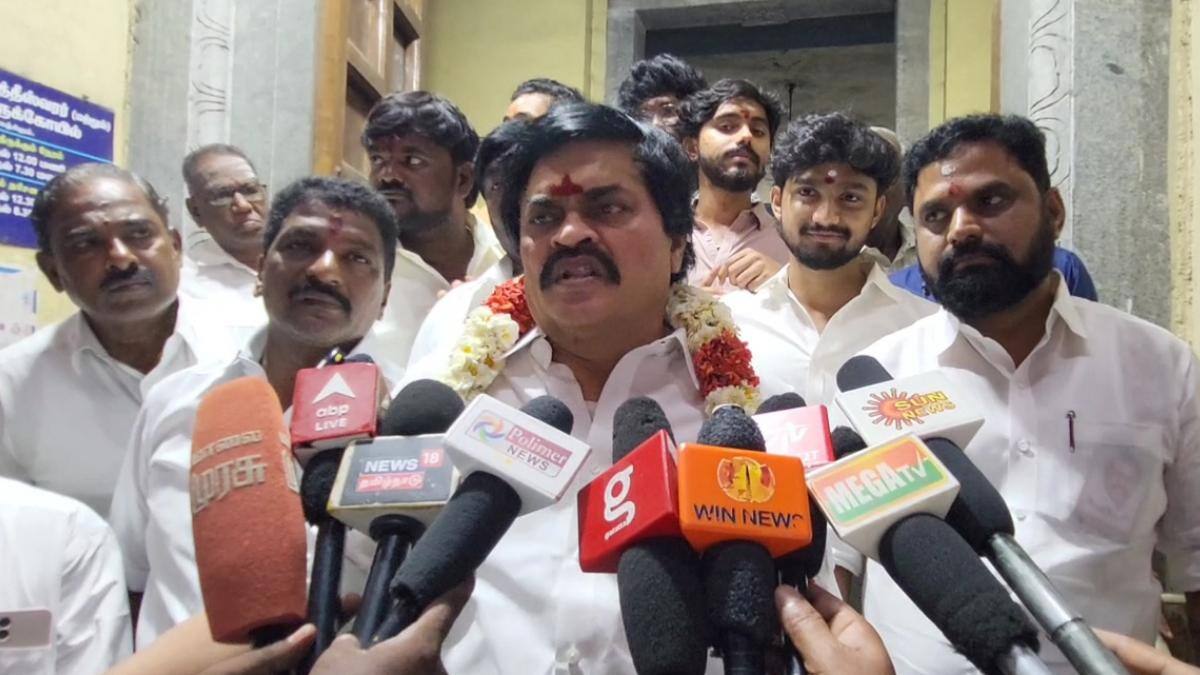 விஜயுடன் கூட்டணியா? அதிமுக முன்னாள் அமைச்சர் ராஜேந்திர பாலாஜி பரபரப்பு பேட்டி!