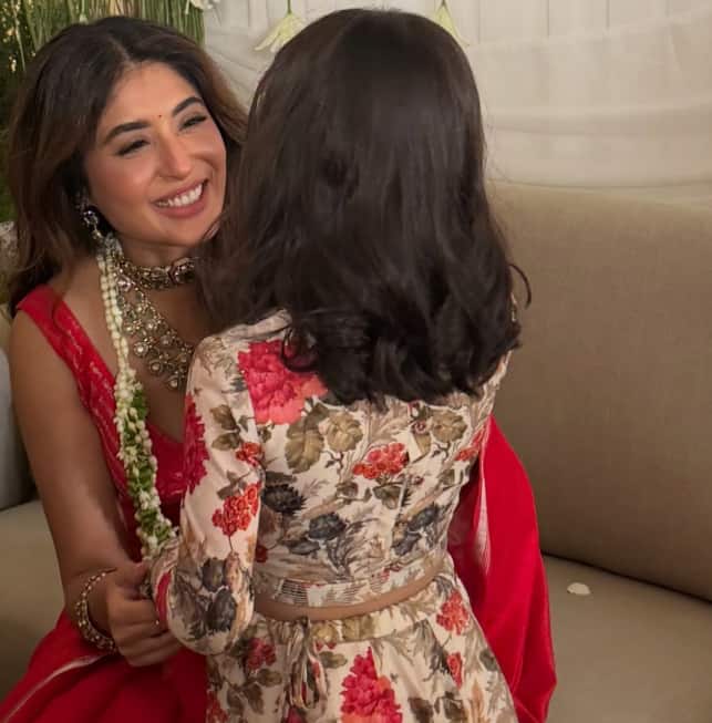 Kritika-Gaurav posed while sitting among the bridesmaids, Soha Ali Khan shared inside pictures of the couple's wedding.