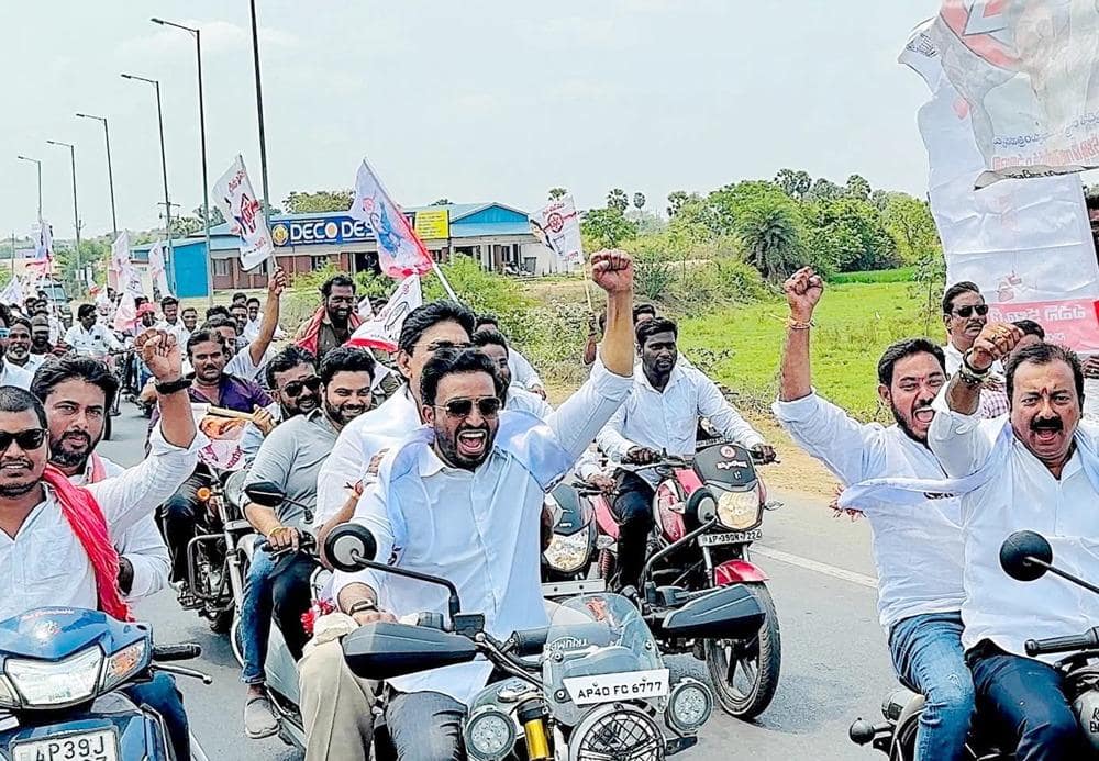 Pithapuram Politics: పిఠాపురం శాశ్వ‌త ఎమ్మెల్యేగా ప‌వ‌న్‌ కళ్యాణ్.. ఎంపీ ఉదయ్ శ్రీనివాస్ వ్యాఖ్యలకు కారణమిదే!