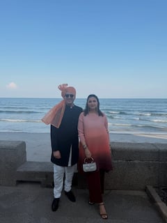 थाईलैंड में पति राघव चड्ढा संग क्वालिटी टाइम स्पेंड कर हैं परिणीति चोपड़ा, शॉर्ट ड्रेस में क्यूट लगीं एक्ट्रेस