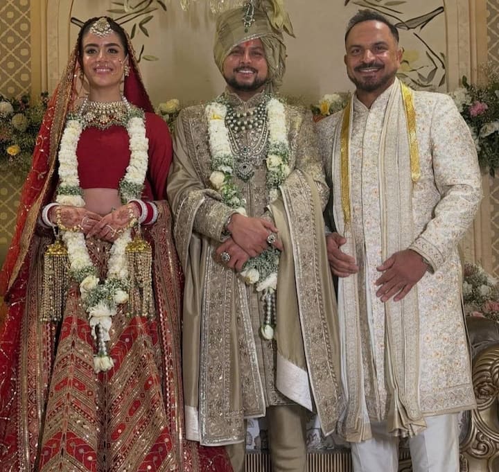 रविवारी 9 मार्च रोजी त्याने टीम इंडियासोबत सलग दुसऱ्यांदा आयसीसी पुरुष टी२० विश्वचषक जिंकत मोठा पराक्रम केला.