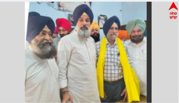 ਹਲਕਾ ਸ੍ਰੀ ਹਰਗੋਬਿੰਦਪੁਰ ਸਾਹਿਬ ਅਧੀਨ ਪੈਂਦੇ ਕਸਬਾ ਘੁਮਾਣ ਵਿਖੇ ਭਗਤ ਨਾਮਦੇਵ ਜੀ ਦੀ ਚਰਨ ਛੋਹ ਪ੍ਰਾਪਤ ਧਰਤੀ ਗੁ. ਤਪਿਆਣਾ ਸਾਹਿਬ ਵਿਖੇ ਬੀਤੇ ਕੱਲ੍ਹ ਹਲਕਾ ਇੰਚਾਰਜ ਰਾਜਨਬੀਰ ਸਿੰਘ ਘੁਮਾਣ ਵਲੋਂ ਸ਼ੁਕਰਾਨੇ ਲਈ ਕਰਵਾਏ ਸ੍ਰੀ ਅਖੰਡ ਪਾਠ ਸਾਹਿਬ ਮੌਕੇ ਬਿਕਰਮ ਸਿੰਘ ਮਜੀਠੀਆ ਨਤਮਸਤਕ ਹੋਏ ਸਨ।