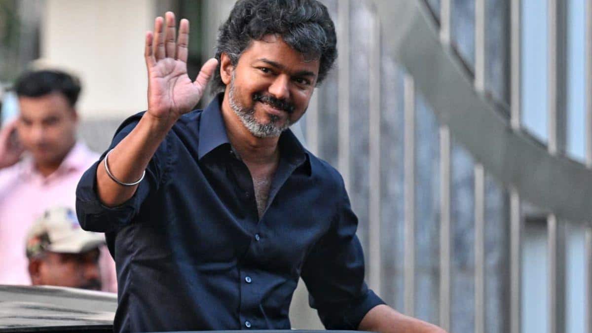 TVK Vijay: இரவோடு இரவாக சென்னை வந்த விஜய் - டெல்லி கூட்டணி கணக்குகள் என்ன ஆச்சு? எடப்பாடி சொல்வது என்ன?