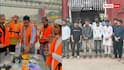 Varanasi News: गंगा के बीच इफ्तार पार्टी करना पड़ा महंगा, चिकन बिरयानी खाने-फेंकने के आरोप में 14 गिरफ्तार