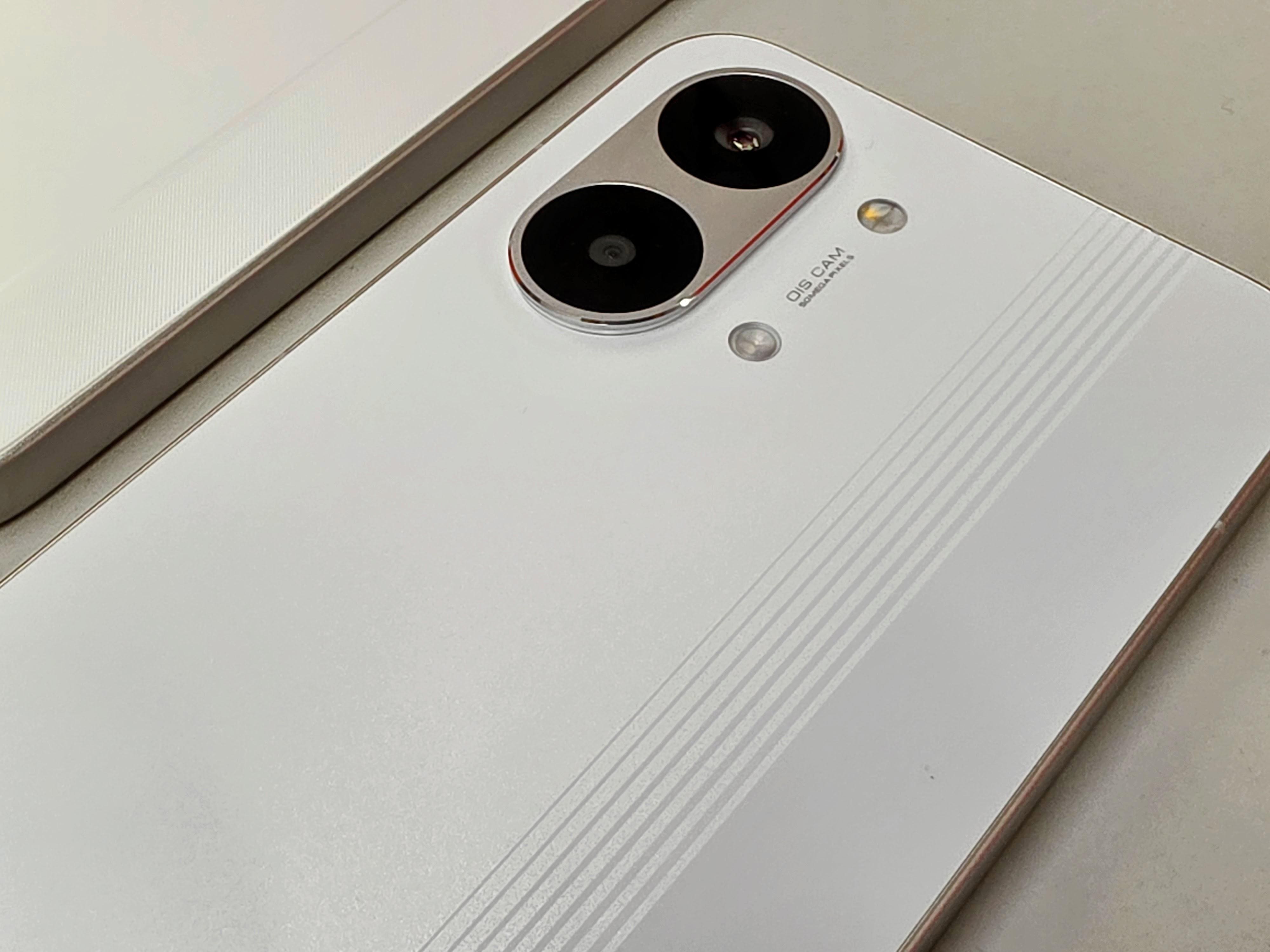Poco X8 Pro, Poco X8 Pro Max First Impressions: Poco's All Grown-Up Now (& Finds Its Balance)