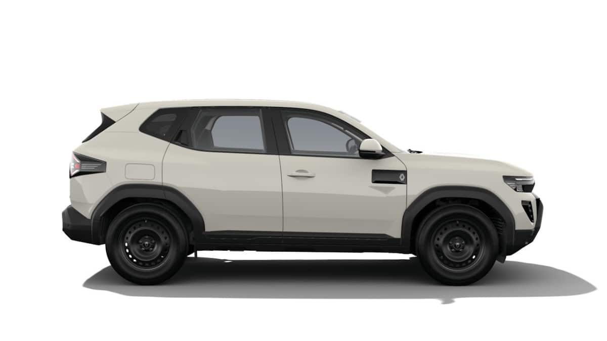 New Renault Duster Authentic Base Variant First Look: Features, Engine And What You Miss