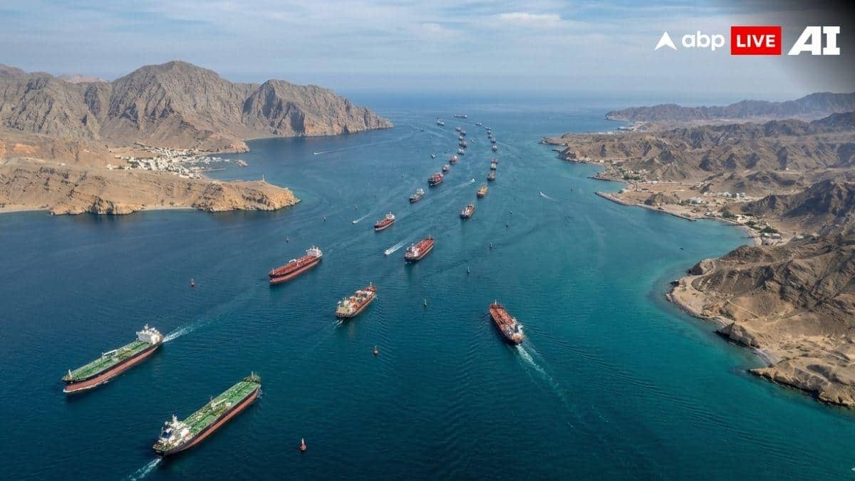 Iran-Pakistan Relations: পাকিস্তানের ২০টি জাহাজকে হরমুজ পেরনোর অনুমতি দিল ইরান, ‘মধ্যস্থতাকারী’ হিসেবেই কি বিশেষ সুবিধা পেল ইসলামাবাদ?