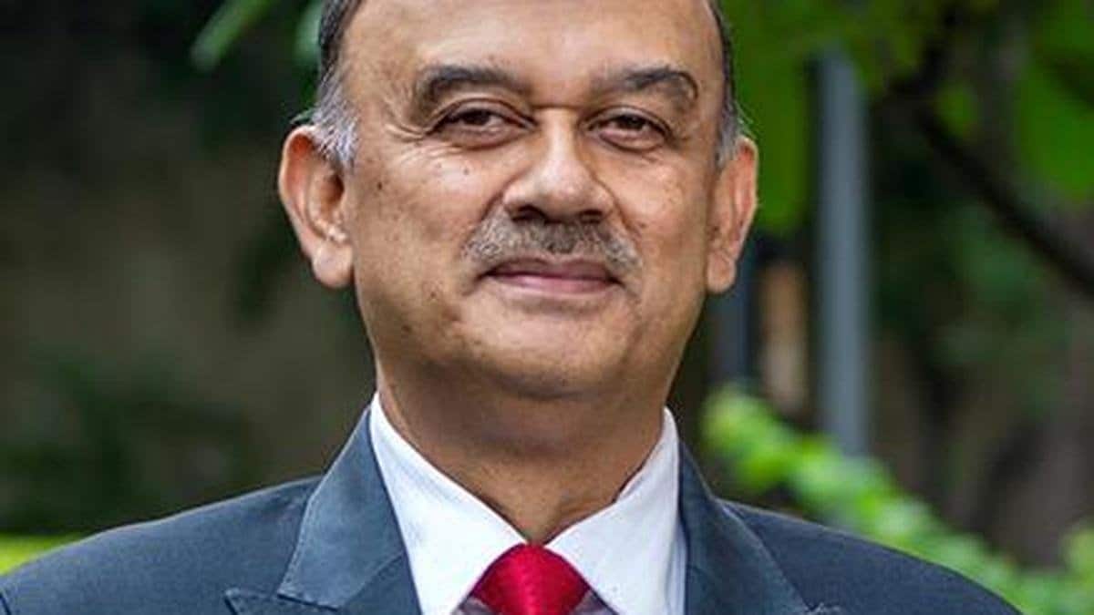 Who Is Atanu Chakraborty? IAS Officer Whose HDFC Resignation Wiped Over ₹61,000 Crore In Market Value