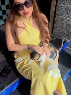 Neha Malik PHOTO: યલો આઉટફીટમાં ગોર્જિયસ લાગી નેહા મલિક, જુઓ તસવીરો