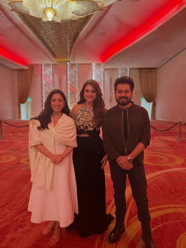 Ayesha said about Aditya Dhar, 'Sir, every conversation with you will always be special for me. I get to learn a lot from your work and life balance. God has special blessings on you. Apart from this, regarding Yami Gautam, he said, 'Mam, I get to learn a lot from you. Your journey is truly inspiring.