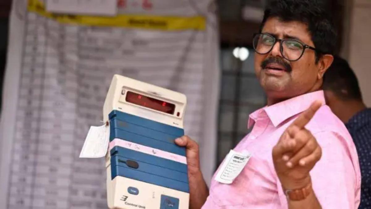 TN Assembly: ஒரே கிராமம்.. ஆனால் 2 தொகுதிக்கு ஓட்டுபோட்றாங்க - தமிழ்நாட்டில் எந்த ஊரு?