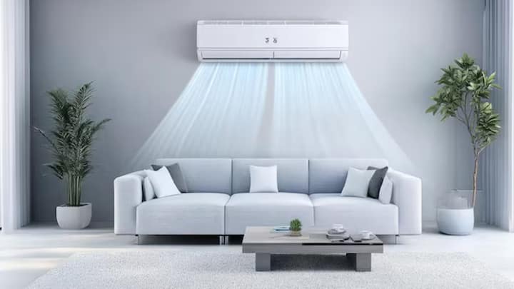 હકીકતમાં જો યોગ્ય રીતે એર કન્ડિશનર અને પંખાનો વપરાશ કરવામાં આવે તો તે ફાયદાકારક સાબિત થઈ શકે છે. તેનાથી રૂમમાં ઠંડી હવા ઝડપથી વધશે અને એર કન્ડિશનરને ઓછું કામ કરવું પડશે. યોગ્ય સેટિંગ અપનાવીને તમે વીજળીનું બિલ પણ ઓછું કરી શકો છો અને વધુ સારી કૂલિંગ મેળવી શકો છો.