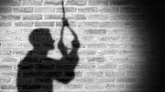 பெண்ணுடன் ஏற்பட்ட கள்ளக் காதல் !! ஆட்டோ ஓட்டுனர் மர்ம மரணம் !! கொலை ? தற்கொலையா ?