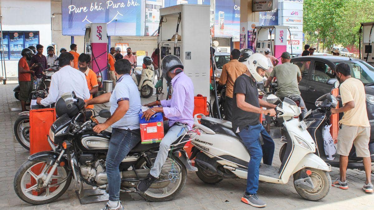 Fuel Shock Continues: Industrial Diesel Jumps Over Rs 20 After Petrol Hike, Crosses Rs 100/Litre