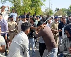 પાટણ જીલીયાકાંડ: અલ્પેશ ઠાકોરની લાલ આંખ બાદ SP નો સપાટો, LCB ના 4 પોલીસકર્મી સસ્પેન્ડ, ઠાકોર સમાજની સભા મોકૂફ