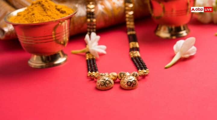 गणगौर पर्व पर माता पार्वती और भगवान शिव की पूजा की जाती है. यह पर्व करवा चौथ, तीज आदि की तरह की पति की लंबी आयु और अच्छी सेहत के लिए मनाया जाता है.