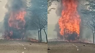 Fire Cracker Lorry Catches Fire: హైటెన్షన్ వైర్లు తగిలి పేలిన టపాసులు, లారీ దగ్ధం.. రంగారెడ్డి జిల్లాలో ఘటన