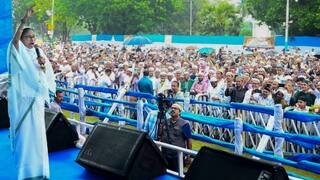 Mamata Banerjee Targets PM Modi At Eid Rally, Calls Him ‘Biggest Infiltrator’