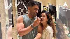 আপনার জন্যই ধোনি এই জায়গায়... শ্বশুরের জন্মদিনে আবেগপূর্ণ পোস্ট সাক্ষীর, জিতে নিলেন হৃদয়